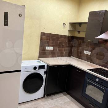 Сдается 1-комнатная квартира, 51 м²