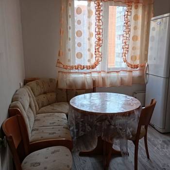 Сдается 2-х комнатная квартира, 53 м²