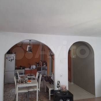 Продается Многокомнатная квартира, 106 м²