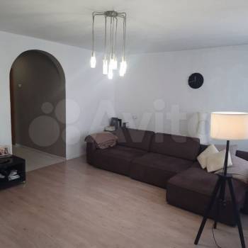 Продается Многокомнатная квартира, 106 м²