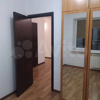 Сдается Многокомнатная квартира, 50 м²