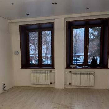 Сдается Нежилое помещение, 200 м²