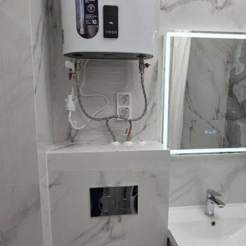 Продается 1-комнатная квартира, 42 м²