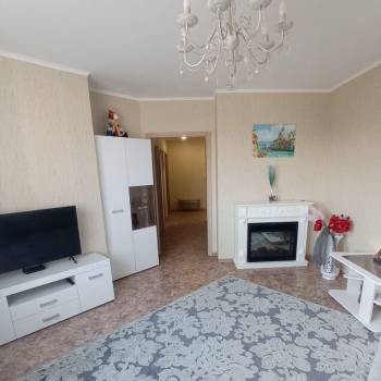 Сдается 1-комнатная квартира, 54 м²