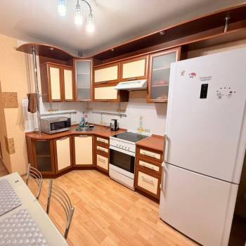 Сдается 1-комнатная квартира, 42 м²