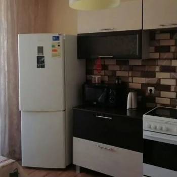 Сдается 1-комнатная квартира, 43 м²