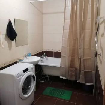 Сдается 1-комнатная квартира, 43 м²