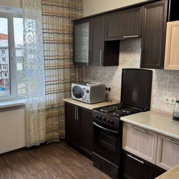 Сдается 2-х комнатная квартира, 56 м²