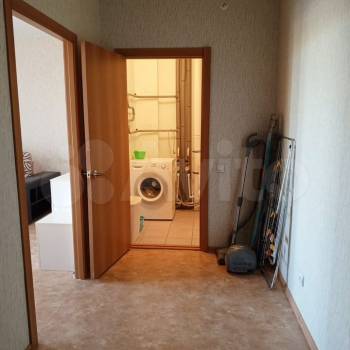 Продается 1-комнатная квартира, 43 м²