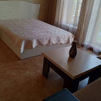 Продается 1-комнатная квартира, 43 м²