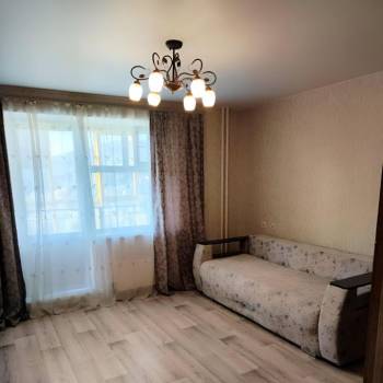 Сдается 1-комнатная квартира, 42 м²