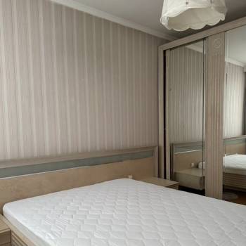 Сдается 2-х комнатная квартира, 78 м²