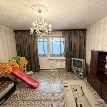 Продается Многокомнатная квартира, 84 м²
