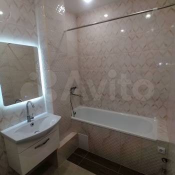 Продается 1-комнатная квартира, 39 м²