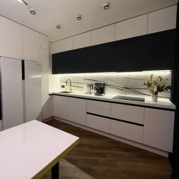 Сдается Многокомнатная квартира, 77 м²