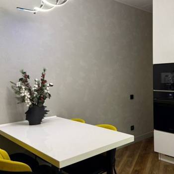 Сдается Многокомнатная квартира, 77 м²