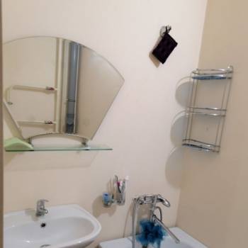 Сдается 1-комнатная квартира, 42 м²