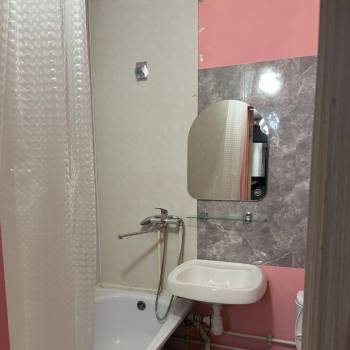 Сдается 1-комнатная квартира, 43 м²