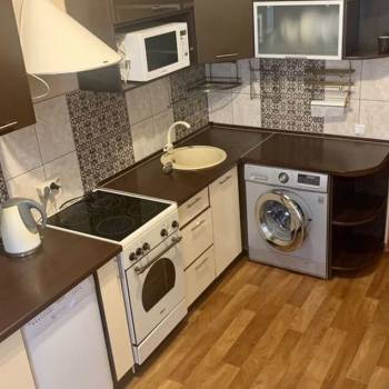 Сдается 1-комнатная квартира, 35 м²