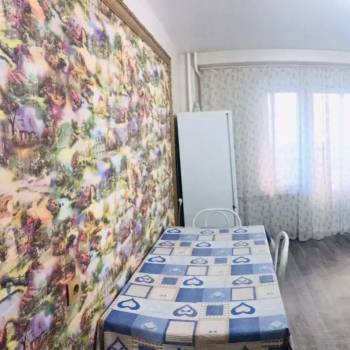 Сдается 1-комнатная квартира, 46 м²