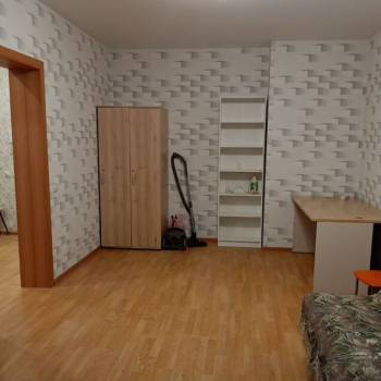 Сдается 1-комнатная квартира, 39 м²