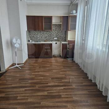 Продается 1-комнатная квартира, 33 м²