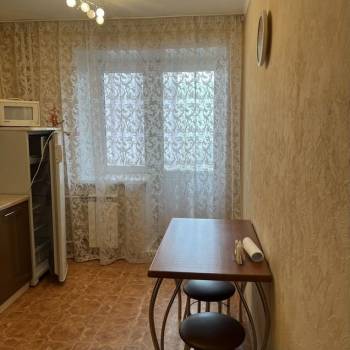 Сдается 1-комнатная квартира, 41 м²