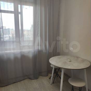 Сдается 1-комнатная квартира, 41 м²