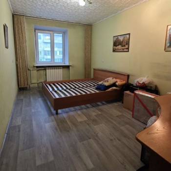 Продается Многокомнатная квартира, 81,7 м²