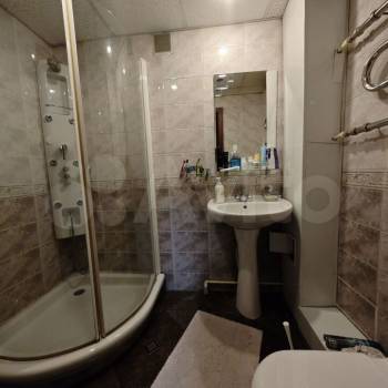 Продается Многокомнатная квартира, 81,7 м²