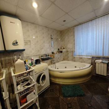 Продается Многокомнатная квартира, 81,7 м²