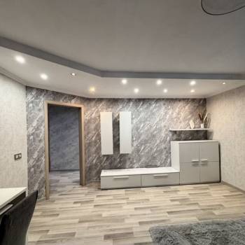 Сдается 1-комнатная квартира, 50 м²