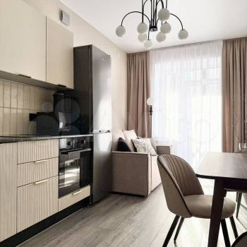 Сдается 1-комнатная квартира, 43 м²