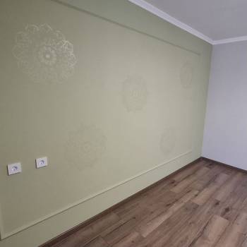 Продается 1-комнатная квартира, 42 м²