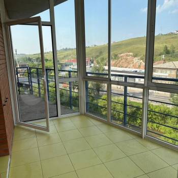 Сдается 1-комнатная квартира, 48,2 м²