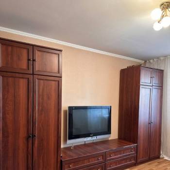 Сдается 1-комнатная квартира, 43 м²