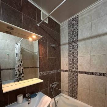 Сдается 1-комнатная квартира, 43 м²