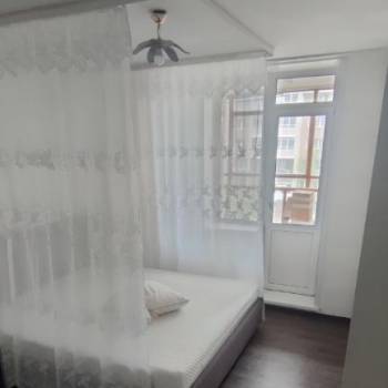 Сдается 1-комнатная квартира, 50 м²