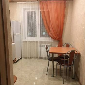 Сдается 2-х комнатная квартира, 53,2 м²