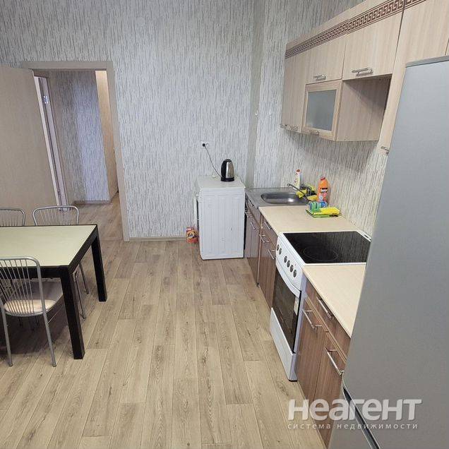 Сдам 1-к квартиру, ЖК Квадро, Центральный, ул. Караульная