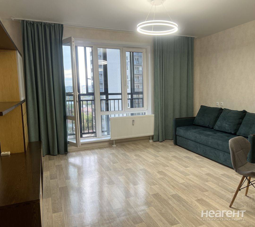 Продам студию, ЖК Белый квартал на Свободном, Октябрьский, ул. Вербная