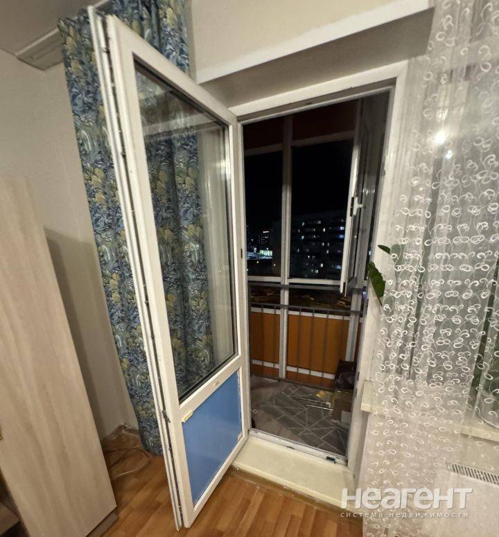 Продам 1-комн. квартиру, квартал Солнечный, проспект Молодёжный