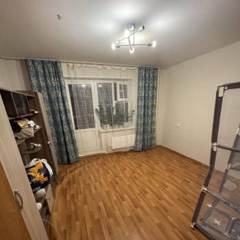 Продается 1-комнатная квартира, 41 м²
