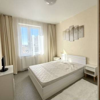 Сдается Многокомнатная квартира, 60 м²