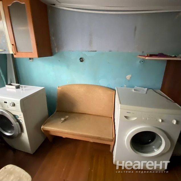 Сдаю комнату, Кировский, ул. Корнетова