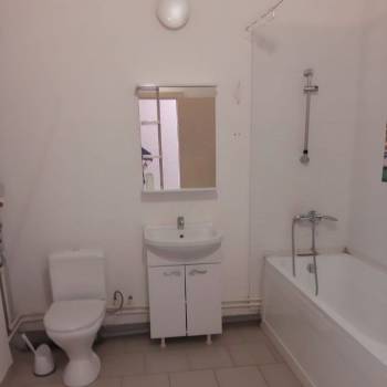 Продается 2-х комнатная квартира, 75 м²