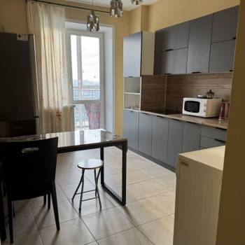 Сдается 2-х комнатная квартира, 59,6 м²