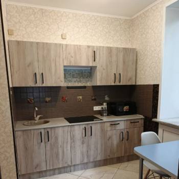 Сдается 2-х комнатная квартира, 42 м²