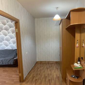 Сдается 1-комнатная квартира, 42 м²
