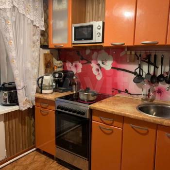 Продается 3-х комнатная квартира, 54 м²